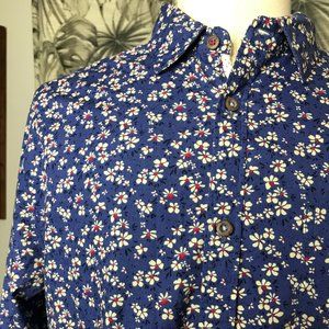 ACROSS THE POND blue floral shirt Large